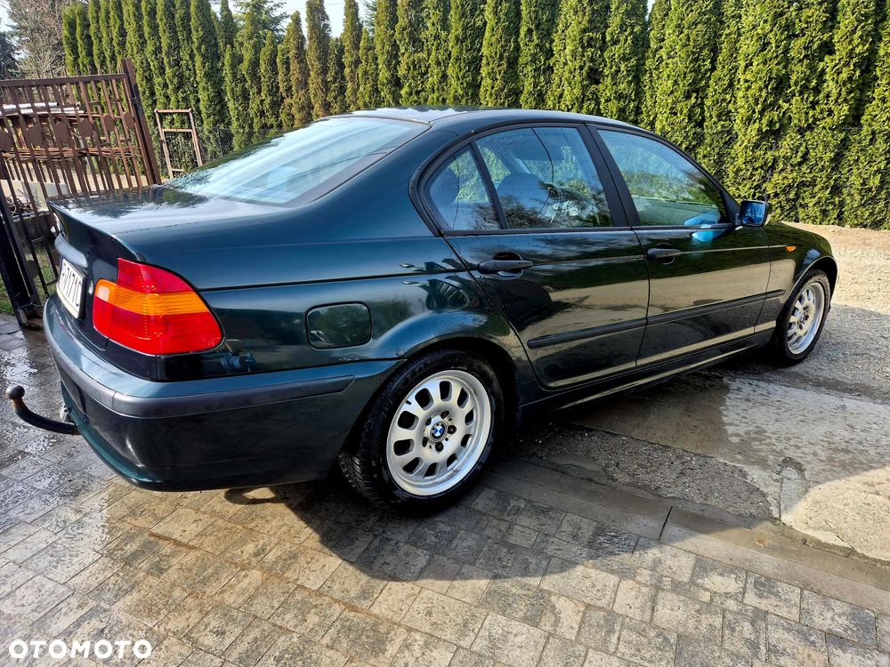 BMW Seria 3 318i Edition Lifestyle - 4