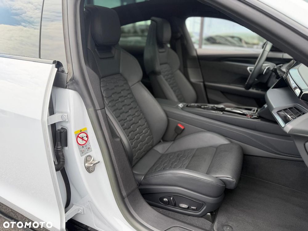 Audi e-tron GT - 27