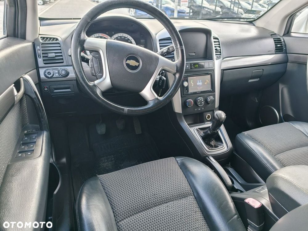 Chevrolet Captiva - 18