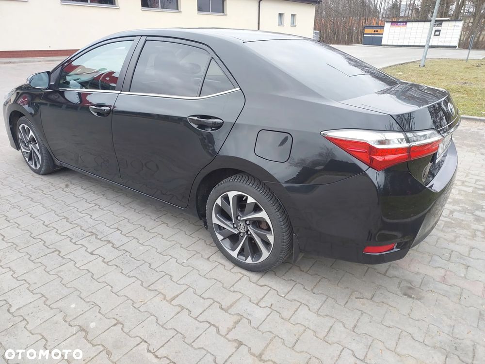 Toyota Corolla 1.6 Comfort - 6