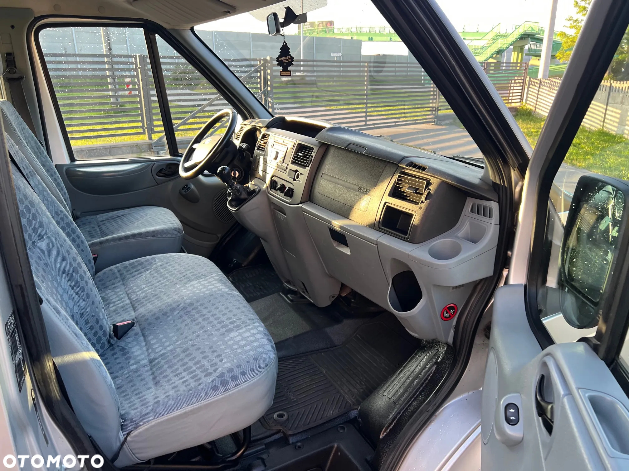 Ford Transit FT 300L - 14