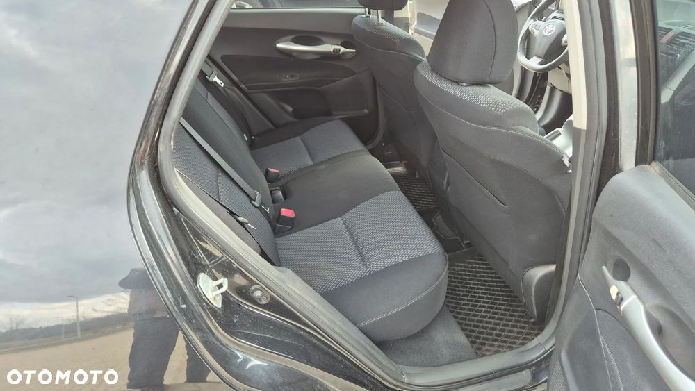 Toyota Auris 1.6 2010 - 10