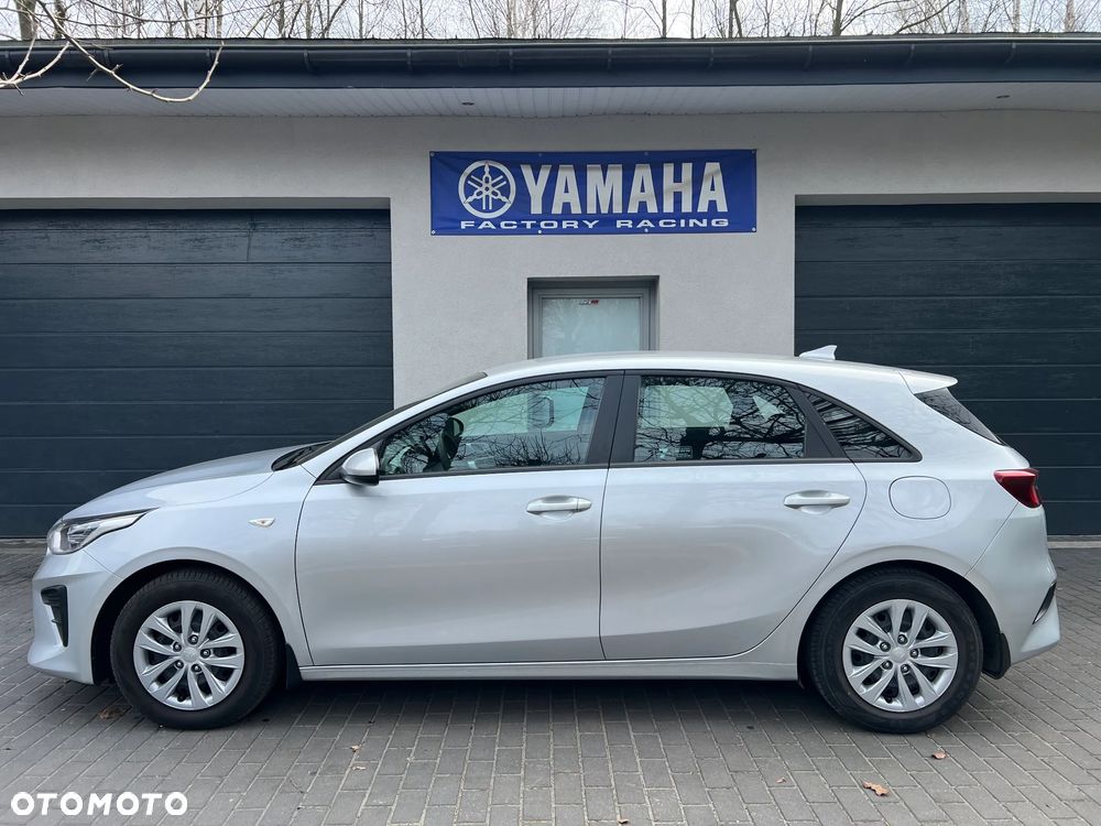 Kia Ceed 1.5 T-GDI M - 11