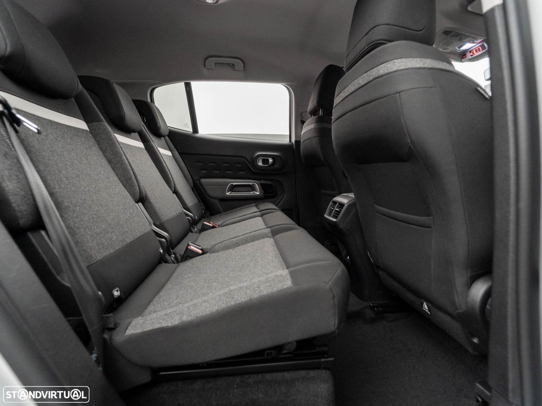 Citroën C5 Aircross 1.6 Hybrid Feel e-EAT8 - 46