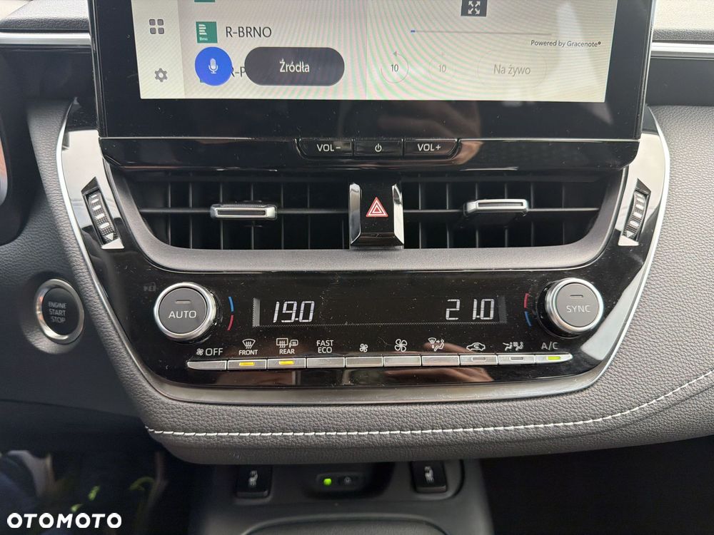 Toyota Corolla - 19