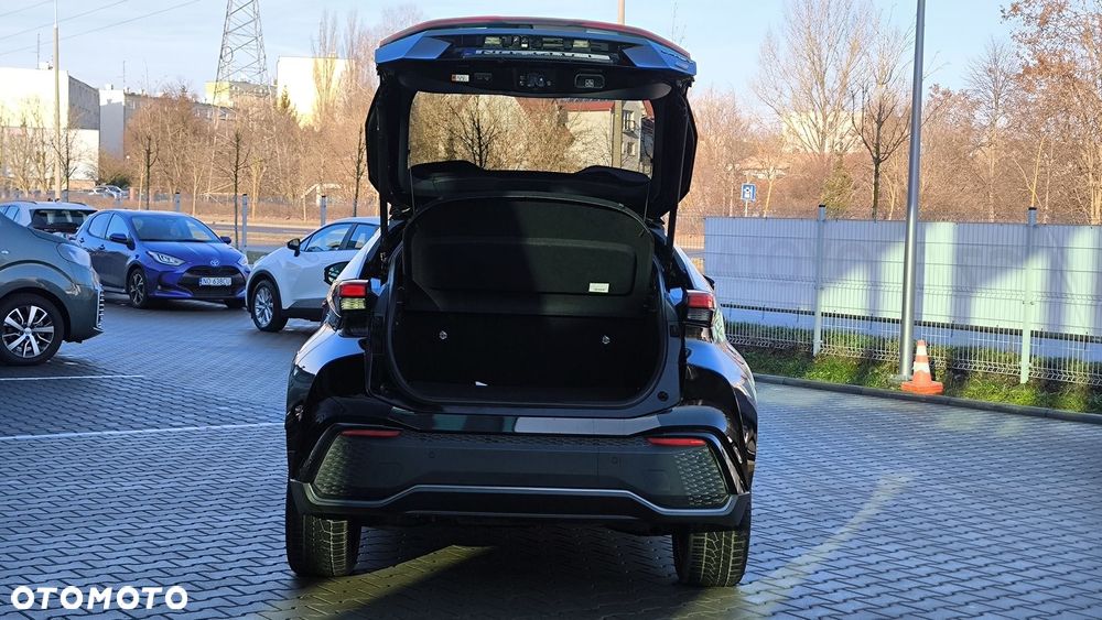 Toyota C-HR - 14