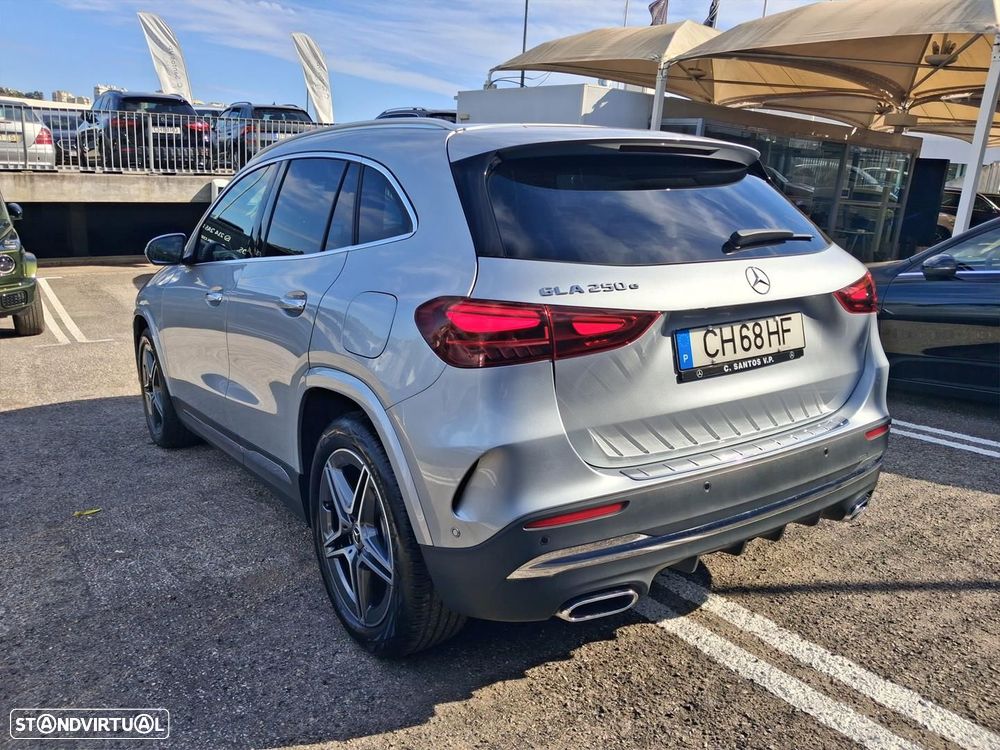 Mercedes-Benz GLA 250 e AMG Line - 8