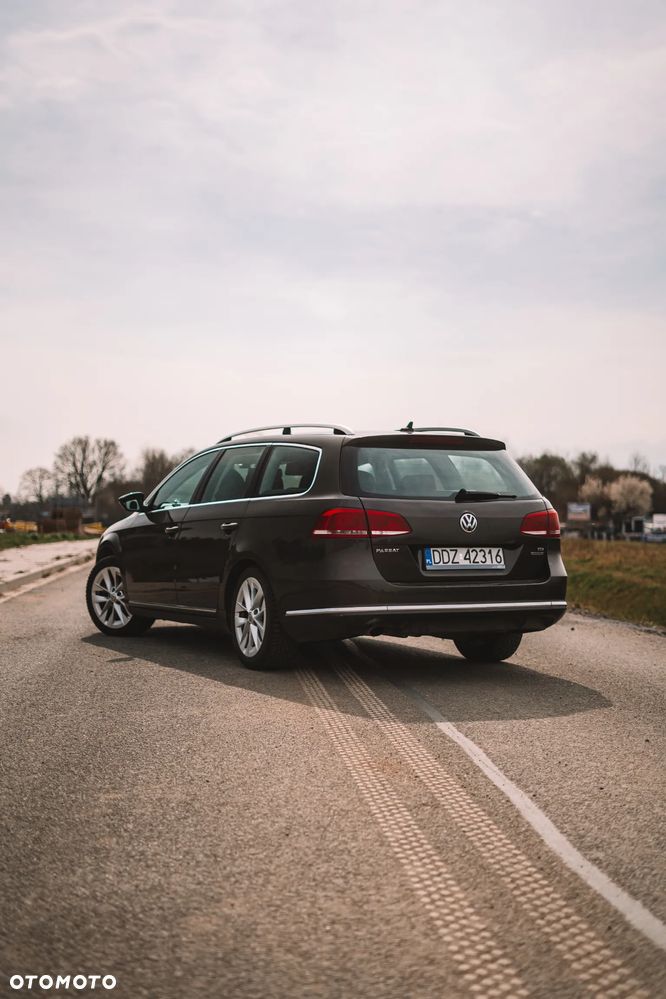 Volkswagen Passat 1.6 TDI Comfortline - 5
