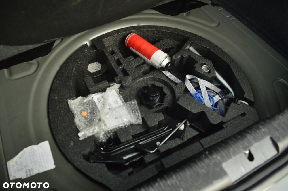 Volkswagen Golf 1.4 TSI BlueMotion Technology Cup - 19