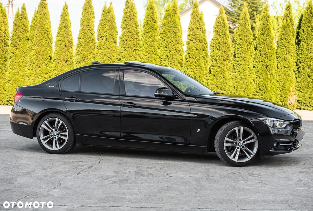 BMW Seria 3 330e iPerformance Advantage - 5