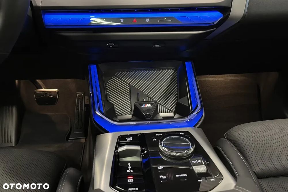 BMW X3 xDrive20 mHEV - 13