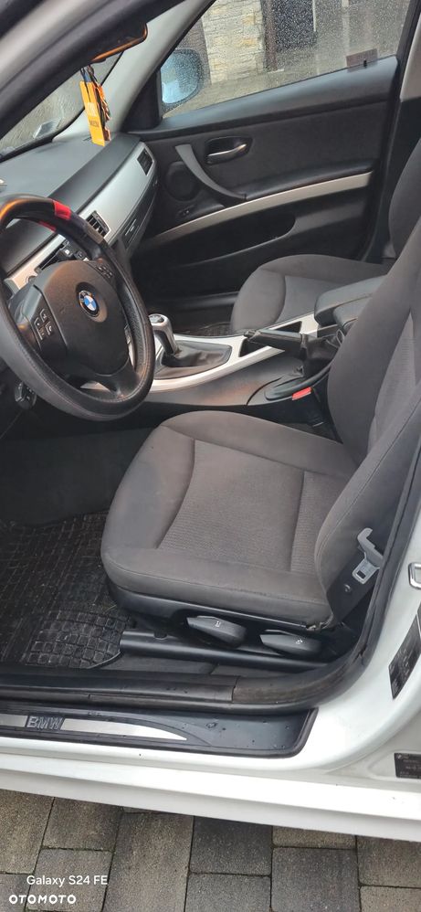 BMW Seria 3 320d DPF - 6