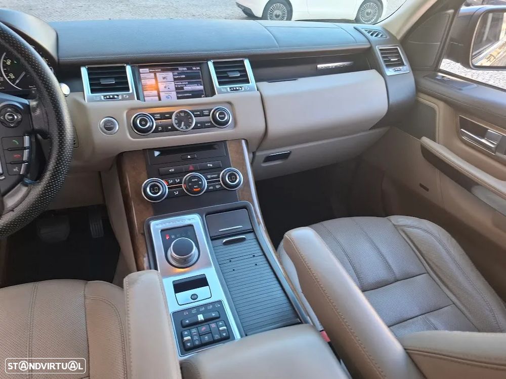Land Rover Range Rover Sport 3.0 TDV6 HSE - 9