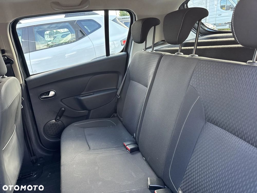 Dacia Sandero 1.2 16V Laureate EU6 - 16