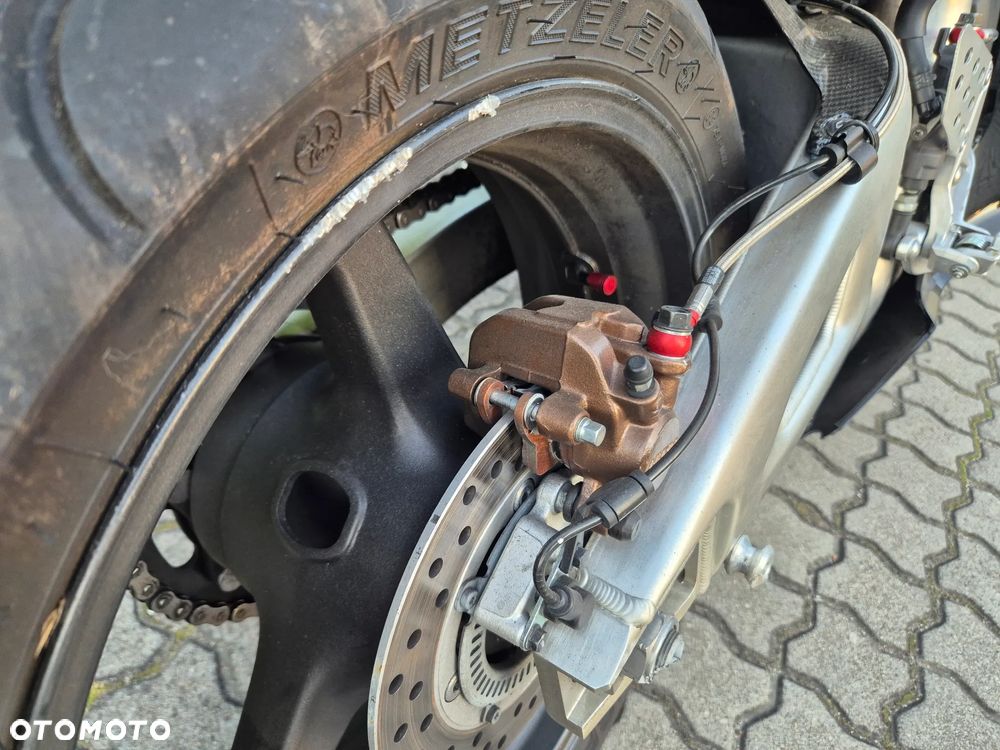 Honda CBR - 19