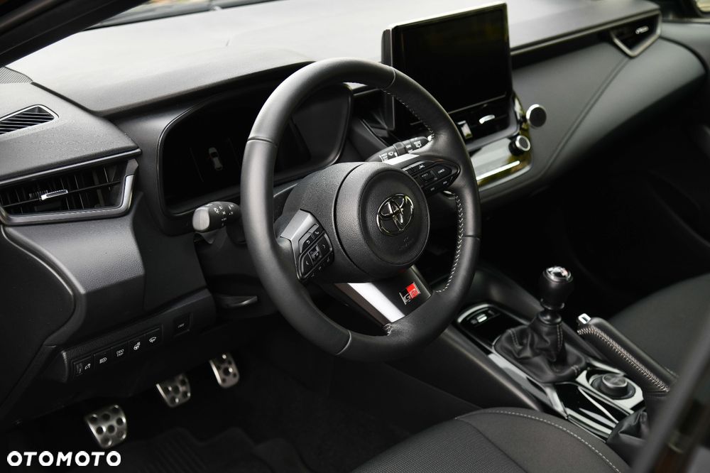 Toyota Corolla 1.6 GR Sport - 4