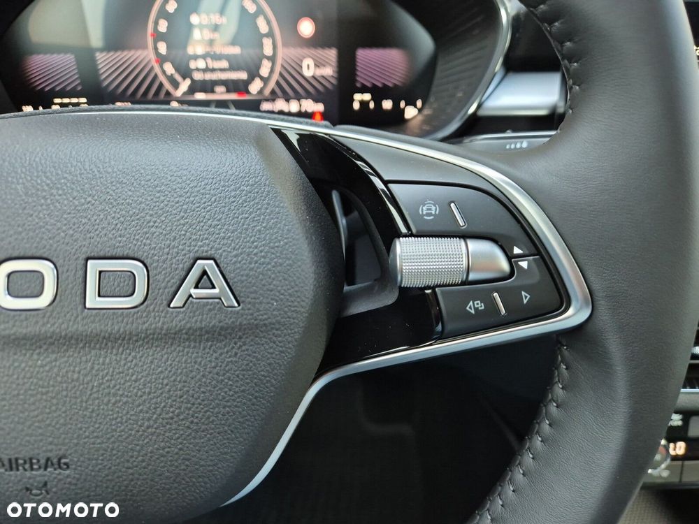 Skoda Fabia 1.0 TSI Drive - 39