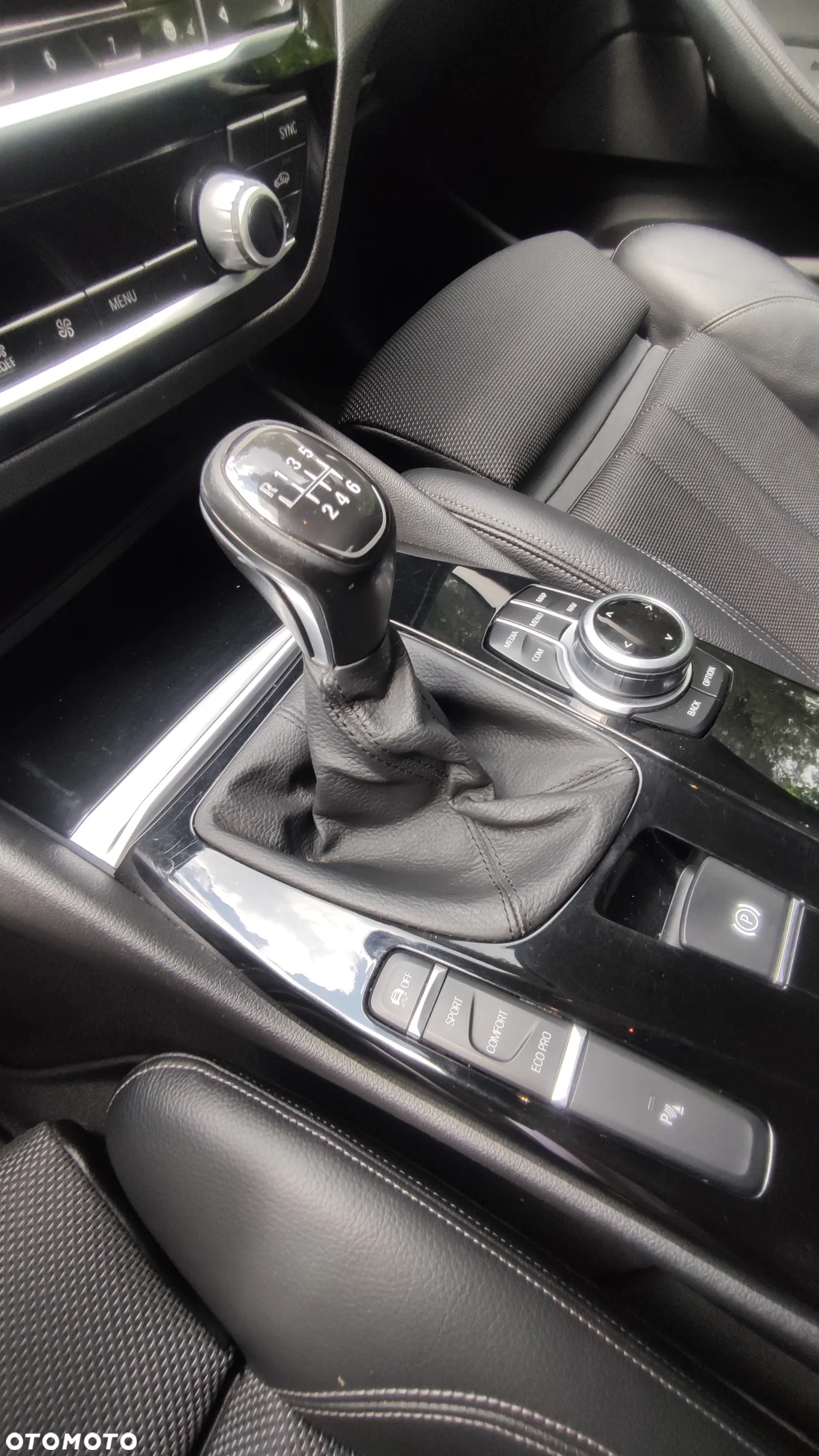BMW Seria 5 - 16
