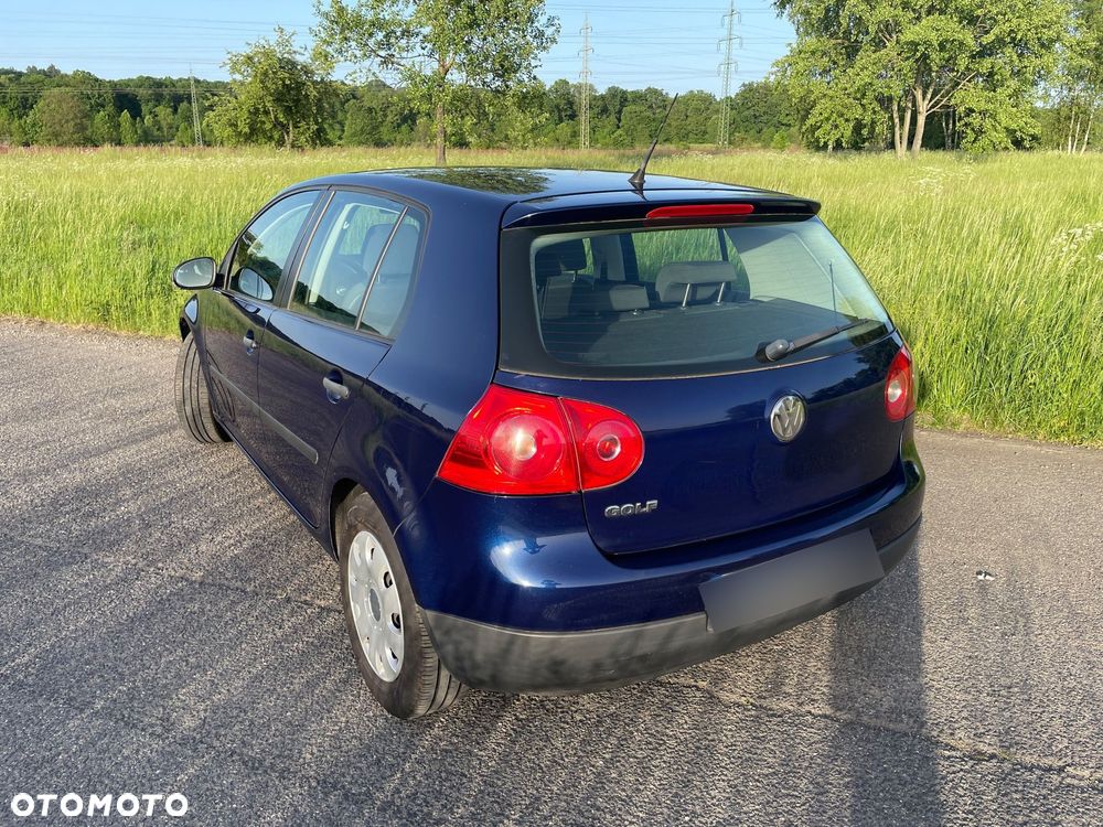 Volkswagen Golf - 3