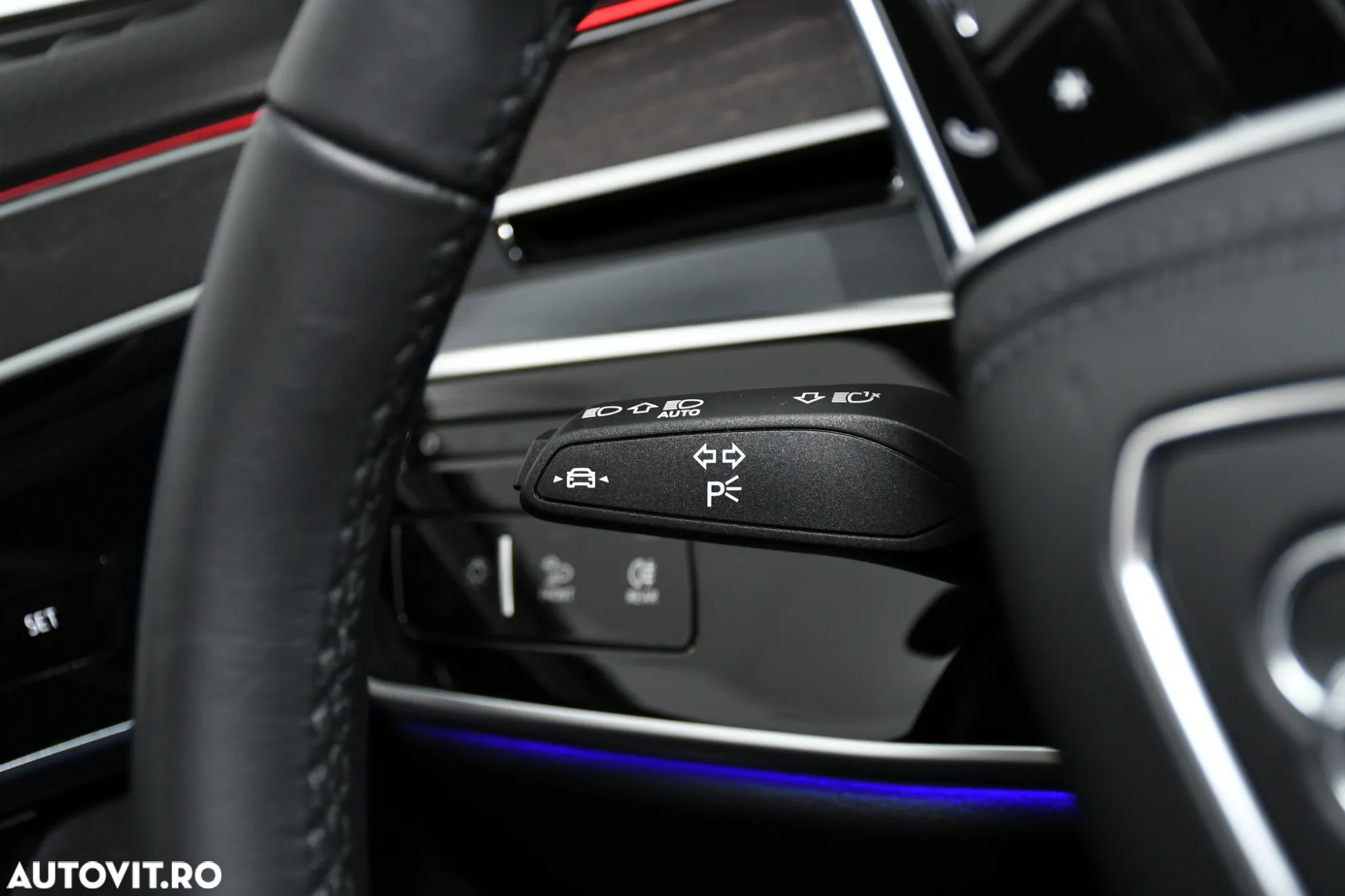 Audi A8 3.0 55 TFSI quattro Tiptronic - 36