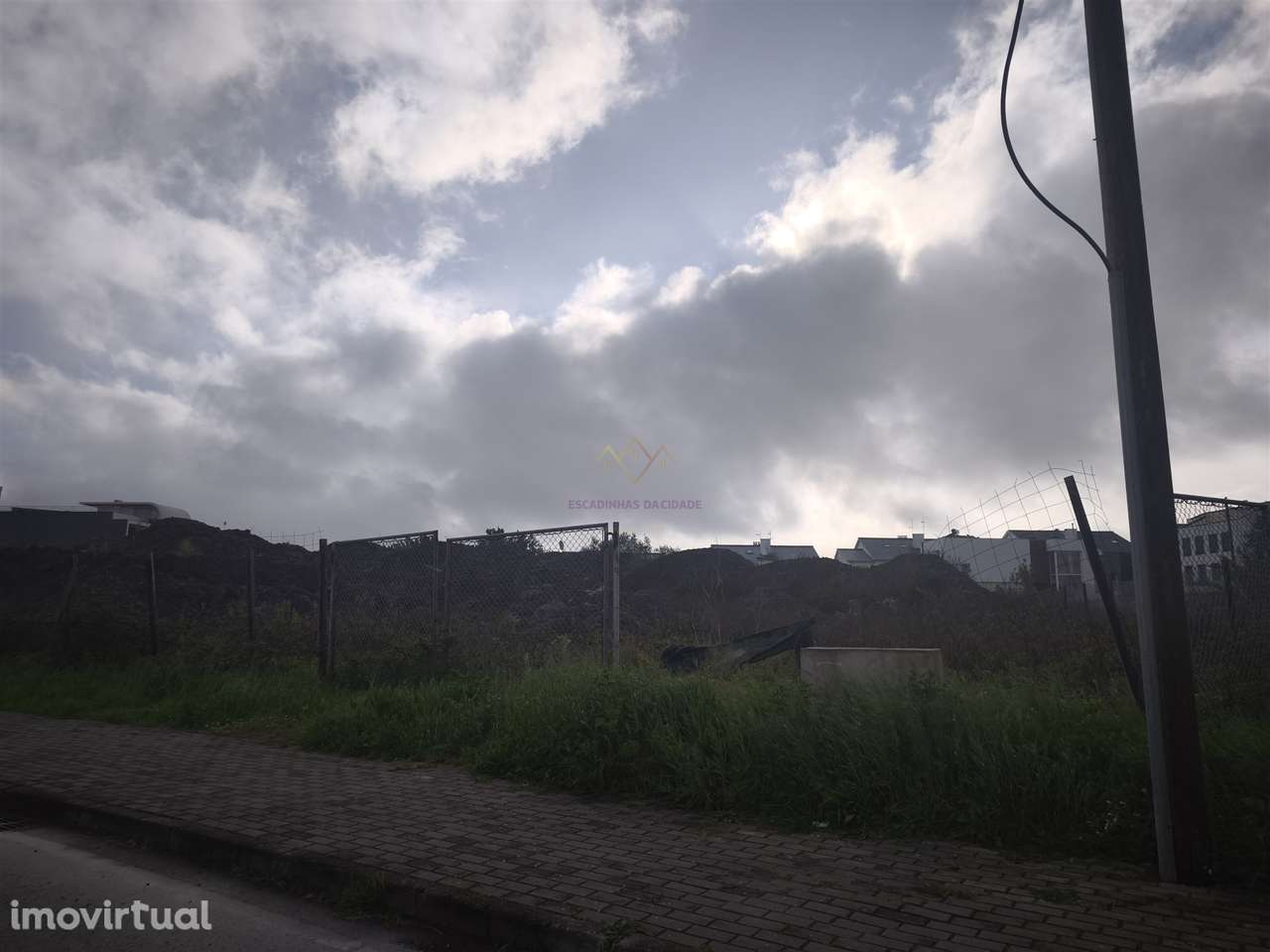 Oportunidade Única de Investimento – Lote para Equipamento no Alto da - Grande imagem: 4/9