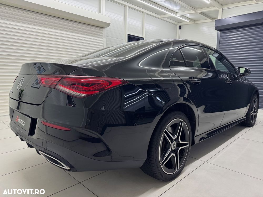 Mercedes-Benz CLA 250 e 8G-DCT AMG Line - 4