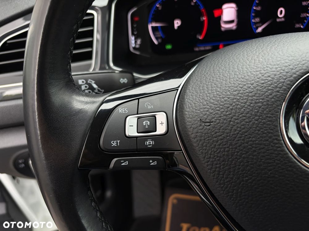 Volkswagen T-Roc 2.0 TDI SCR DSG Sport - 24
