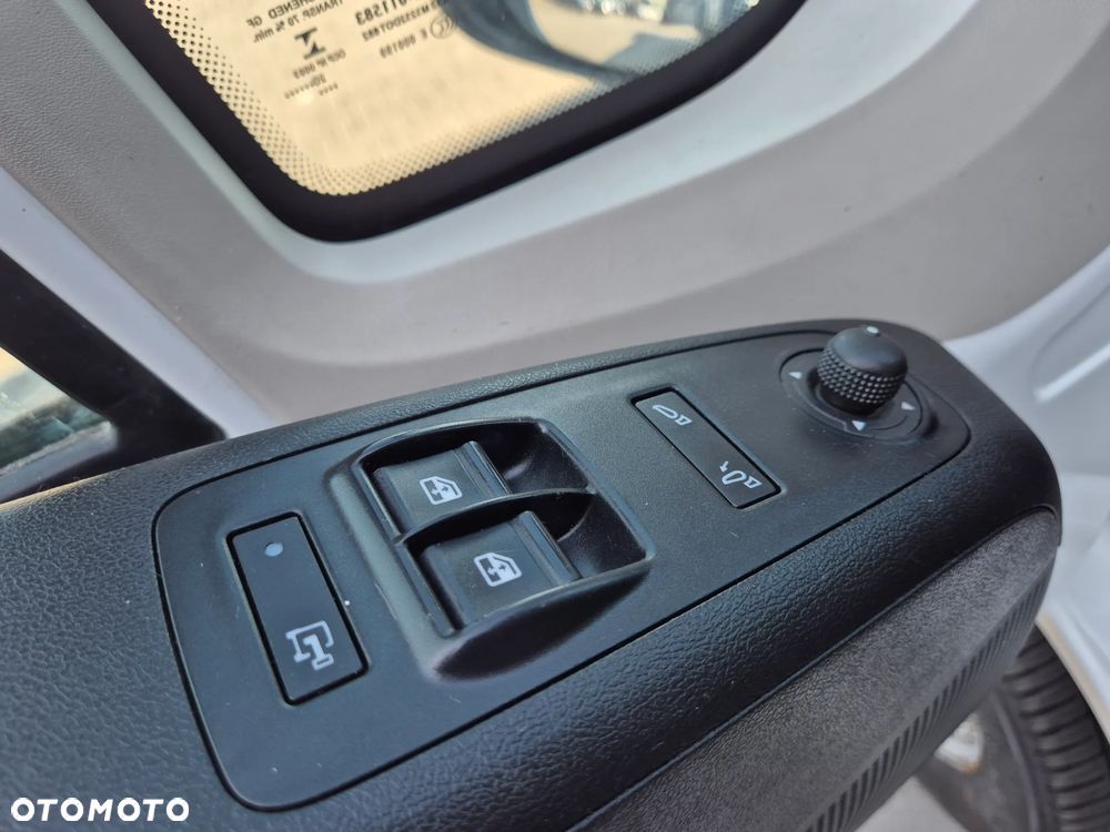 Citroën JUMPER KLIMA KAMERA TEMPOMAT SUPER STAN - 33