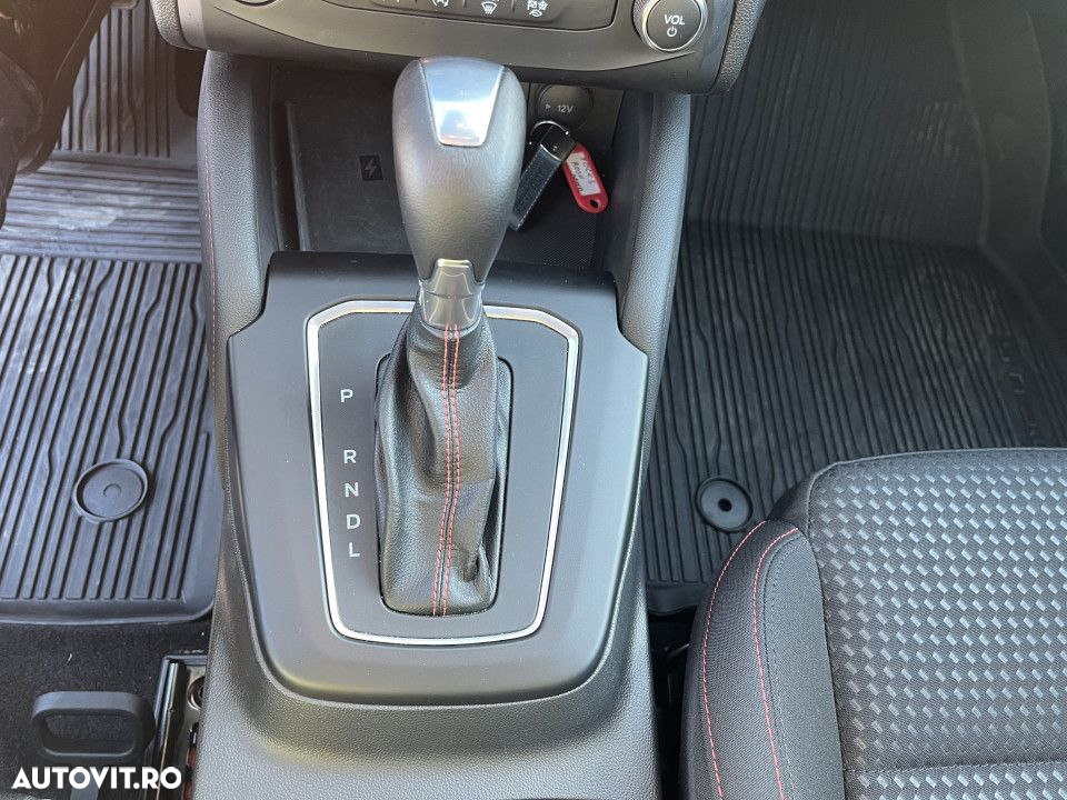 Ford Focus - 18