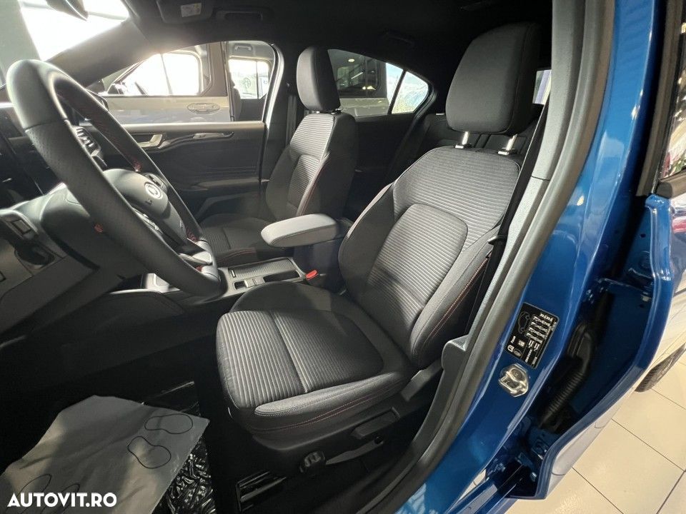 Ford Focus - 21