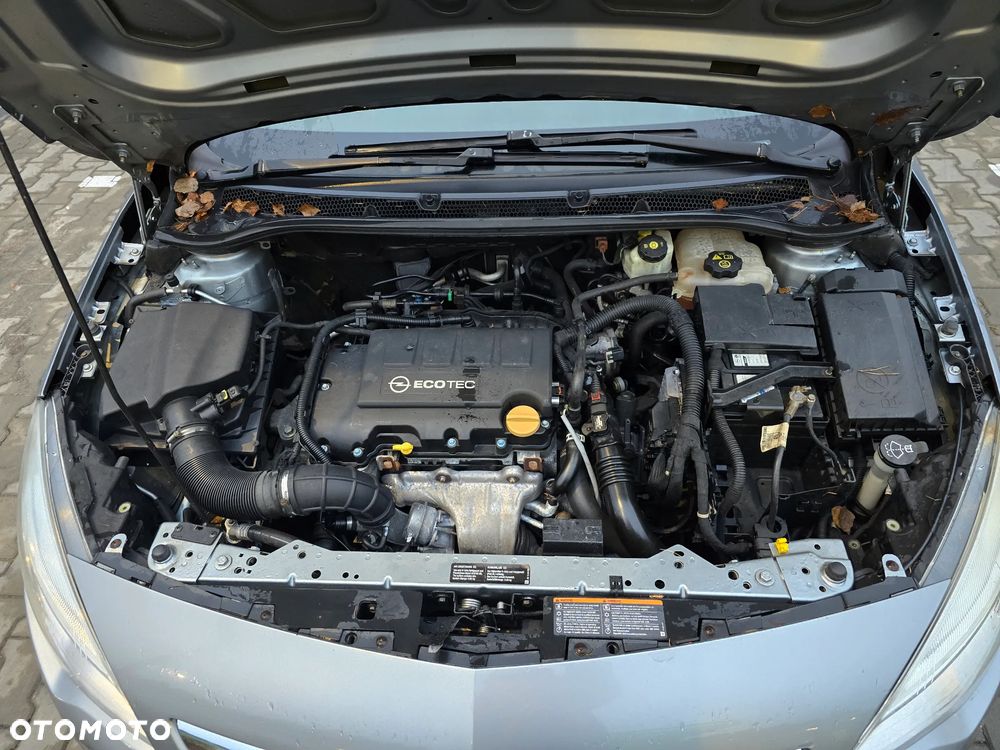 Opel Astra 1.4 Turbo Edition - 13