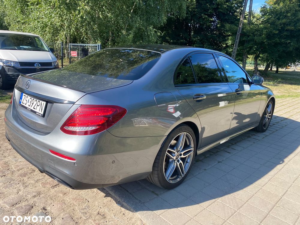 Mercedes-Benz Klasa E 220 d 4-Matic AMG - 9