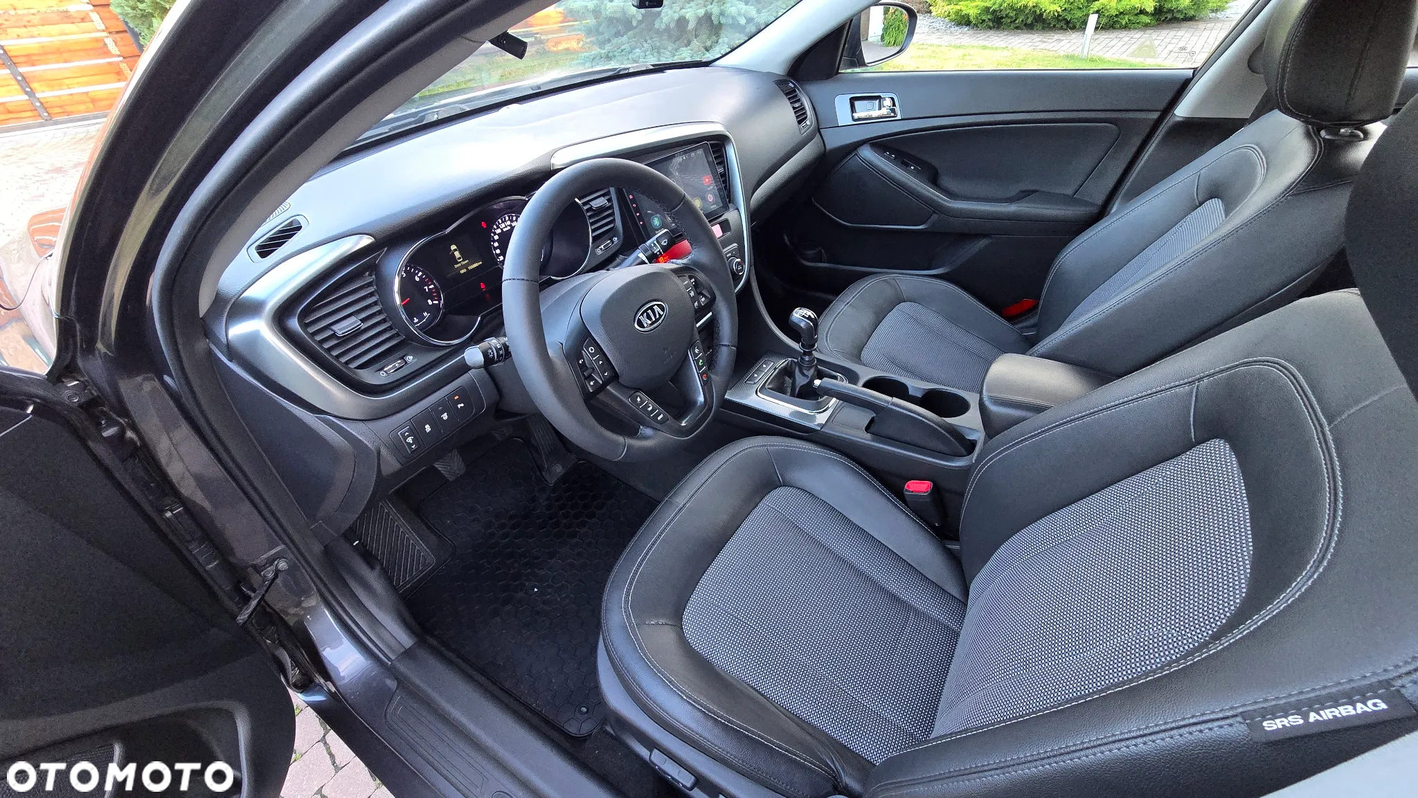 Kia Optima - 27