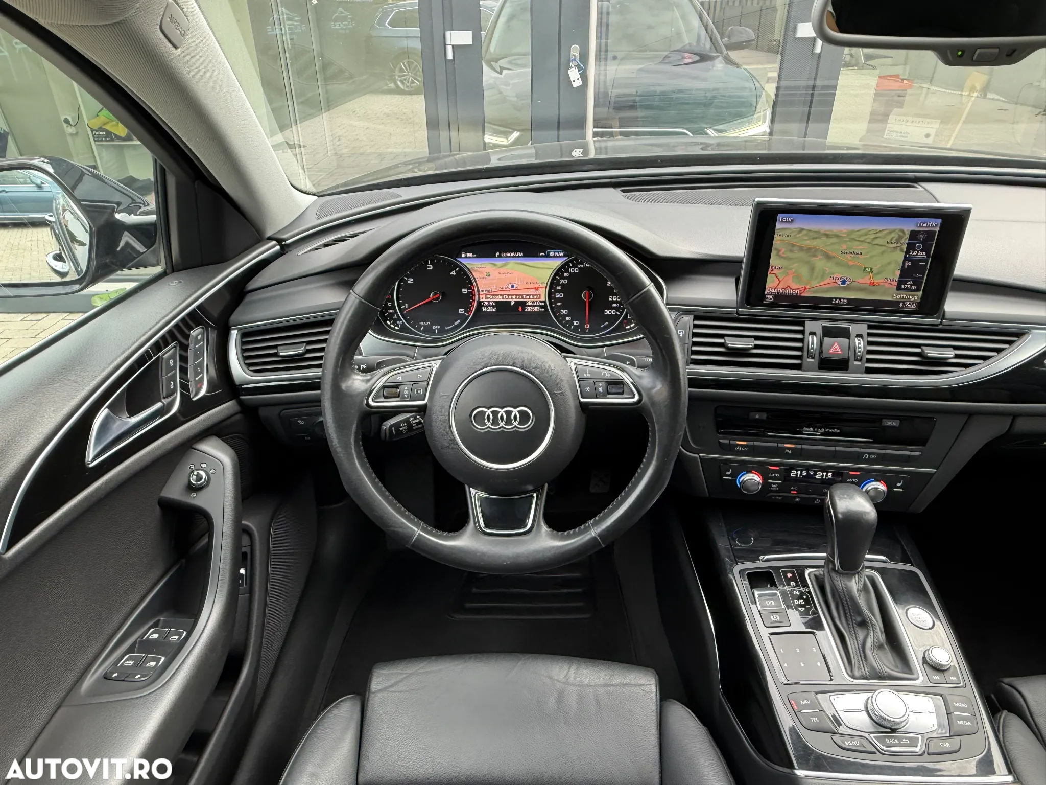 Audi A6 Avant 2.0 TDI Ultra S tronic - 12