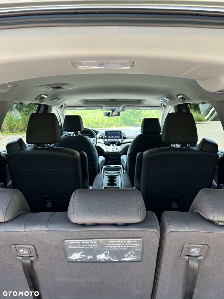 Honda Odyssey - 12