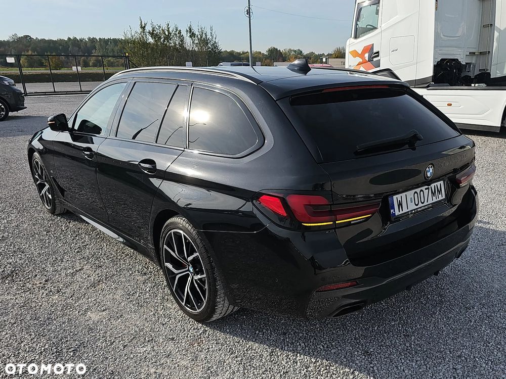 BMW Seria 5 540d xDrive mHEV M Sport sport - 7