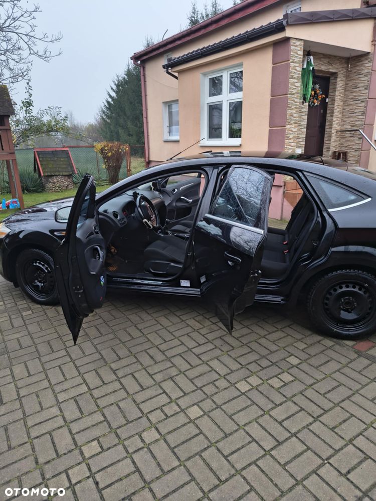 Ford Mondeo 2.0 Titanium - 13