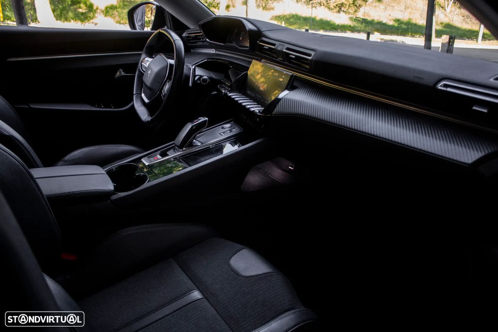 Peugeot 508 SW 1.6 Hybrid Allure e-EAT8 - 24