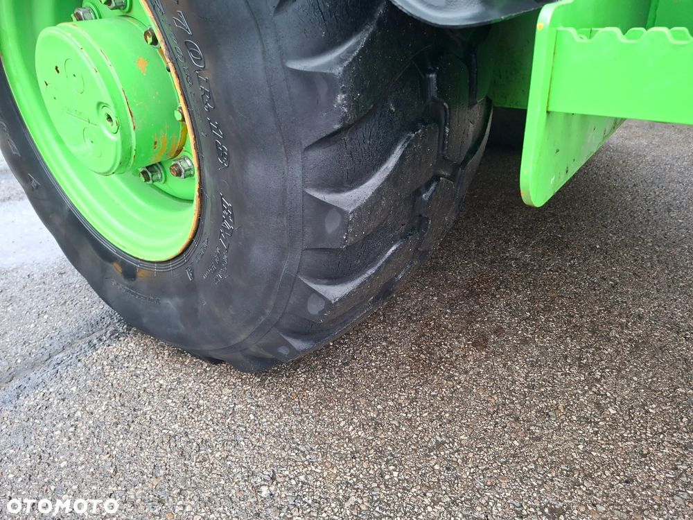 Caterpillar CAT 906 M - 24