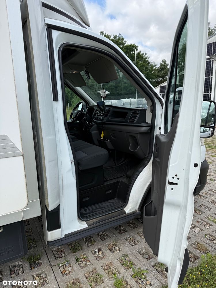 Ford Transit - 12