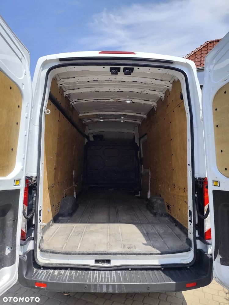 Ford Transit - 29