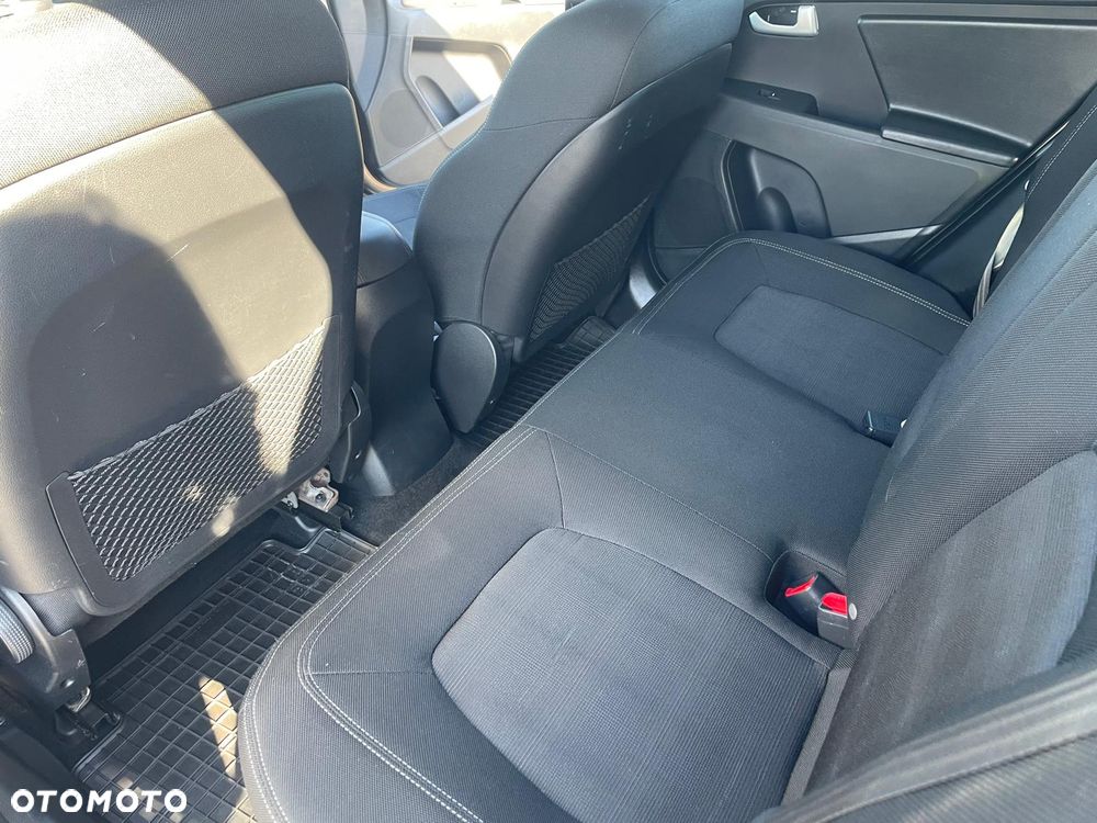 Kia Sportage 2.0 L - 15