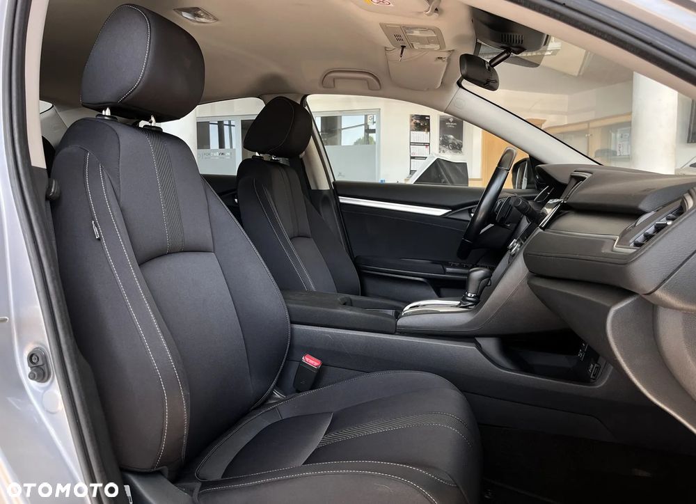 Honda Civic 1.5 i-VTEC Turbo CVT Sport Plus - 22