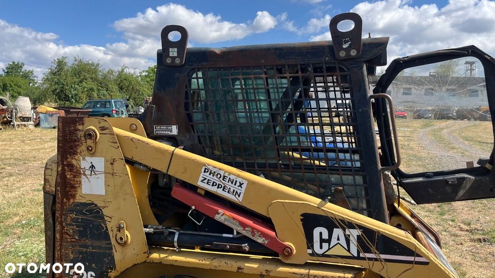 Caterpillar 226 4X4 - 23