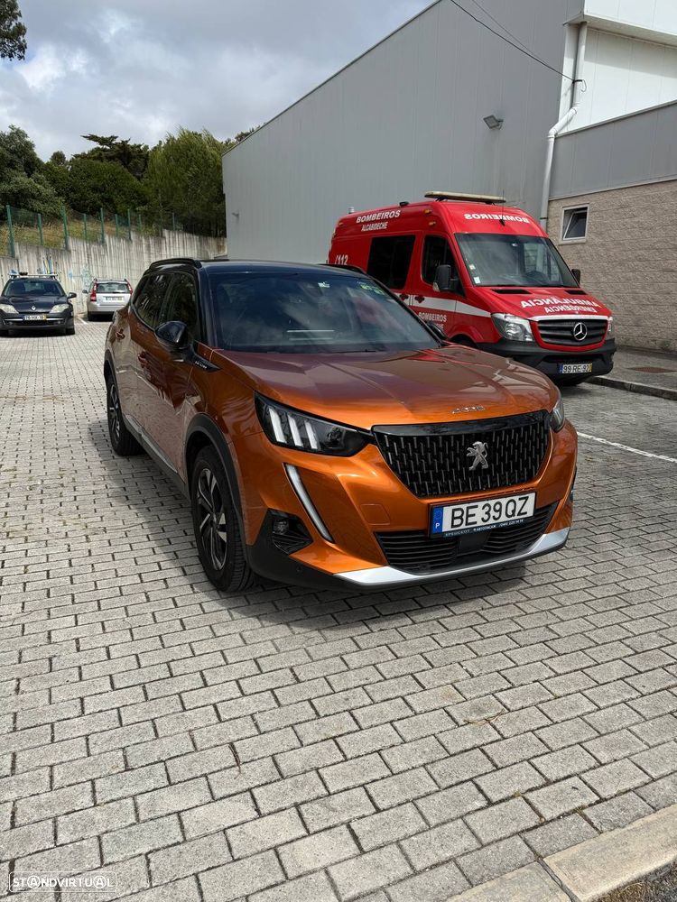 Peugeot 2008 PureTech 155 EAT8 GT Pack - 7