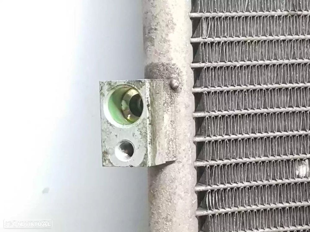 CONDENSADOR / RADIADOR AR CONDICIONADO NISSAN X-TRAIL 2001 -921009H310 - 2