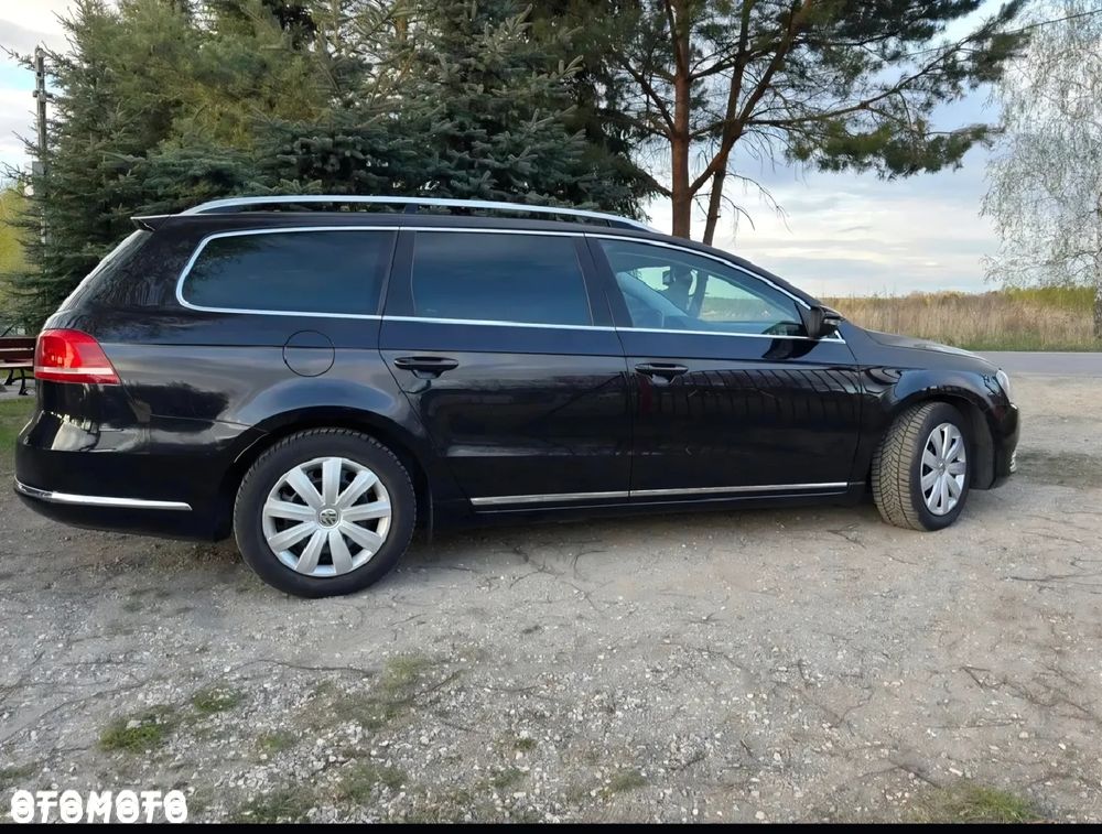 Volkswagen Passat - 22