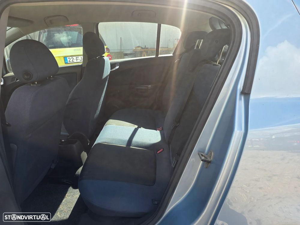 Opel Corsa 1.2 Cosmo - 9
