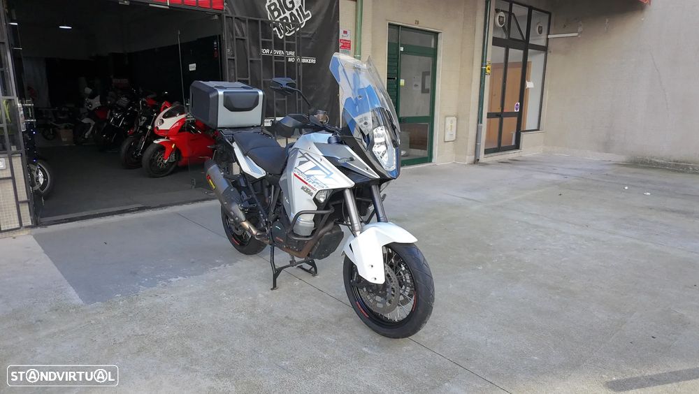 KTM 1290 Super Adventure - 3