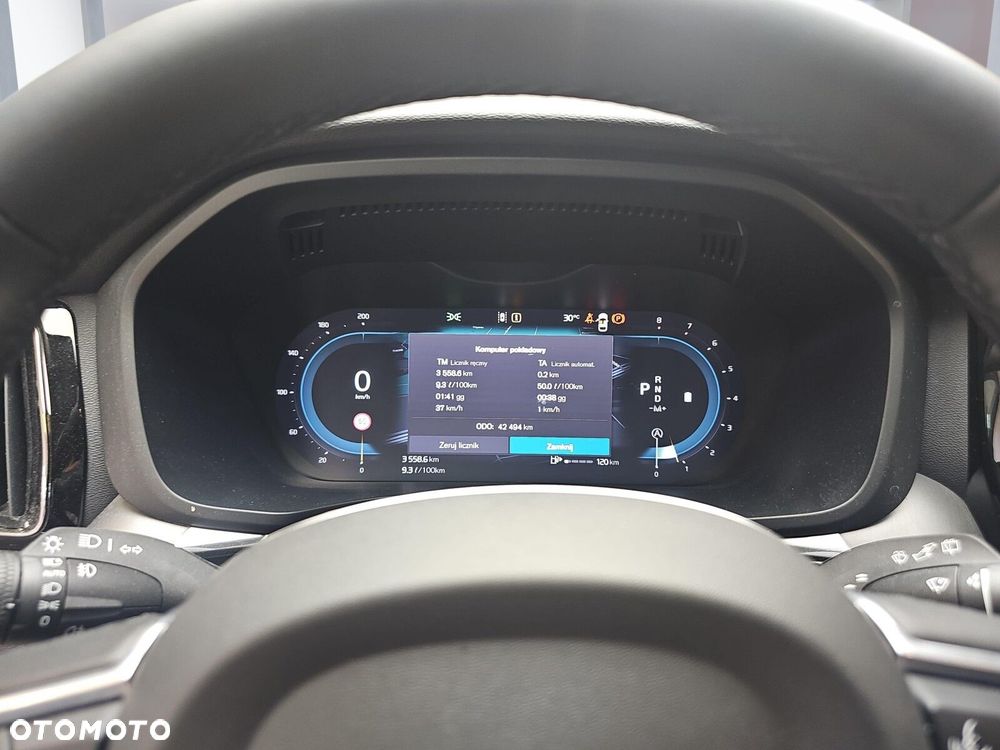Volvo XC 60 B4 B Essential - 20